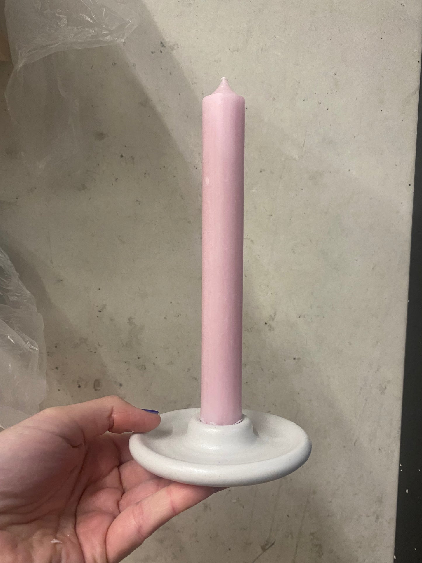 Kerzenhalter Pip in baked white +kerze rose oder schwarz