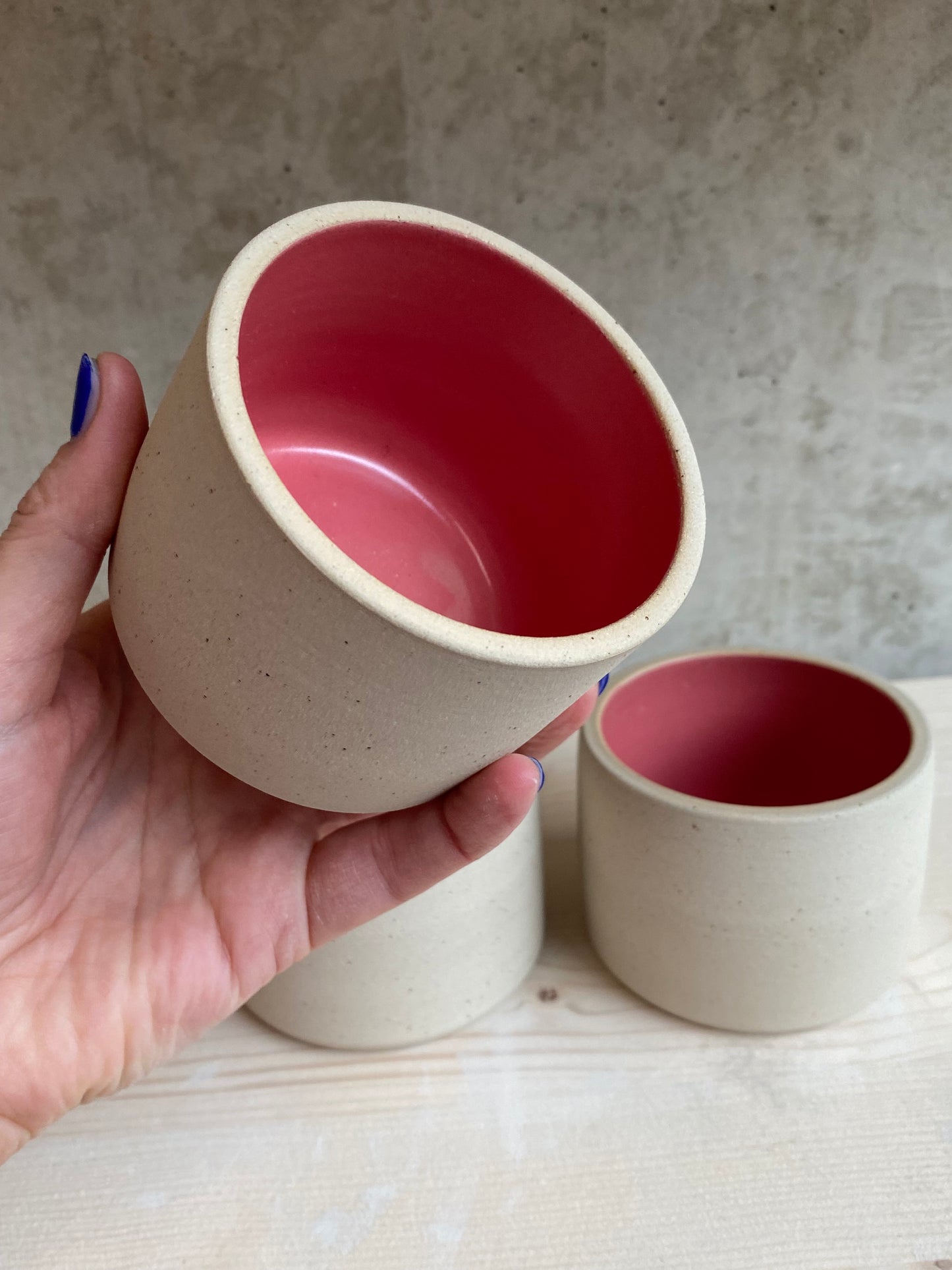 Keramik Becher "Inu" in rosa