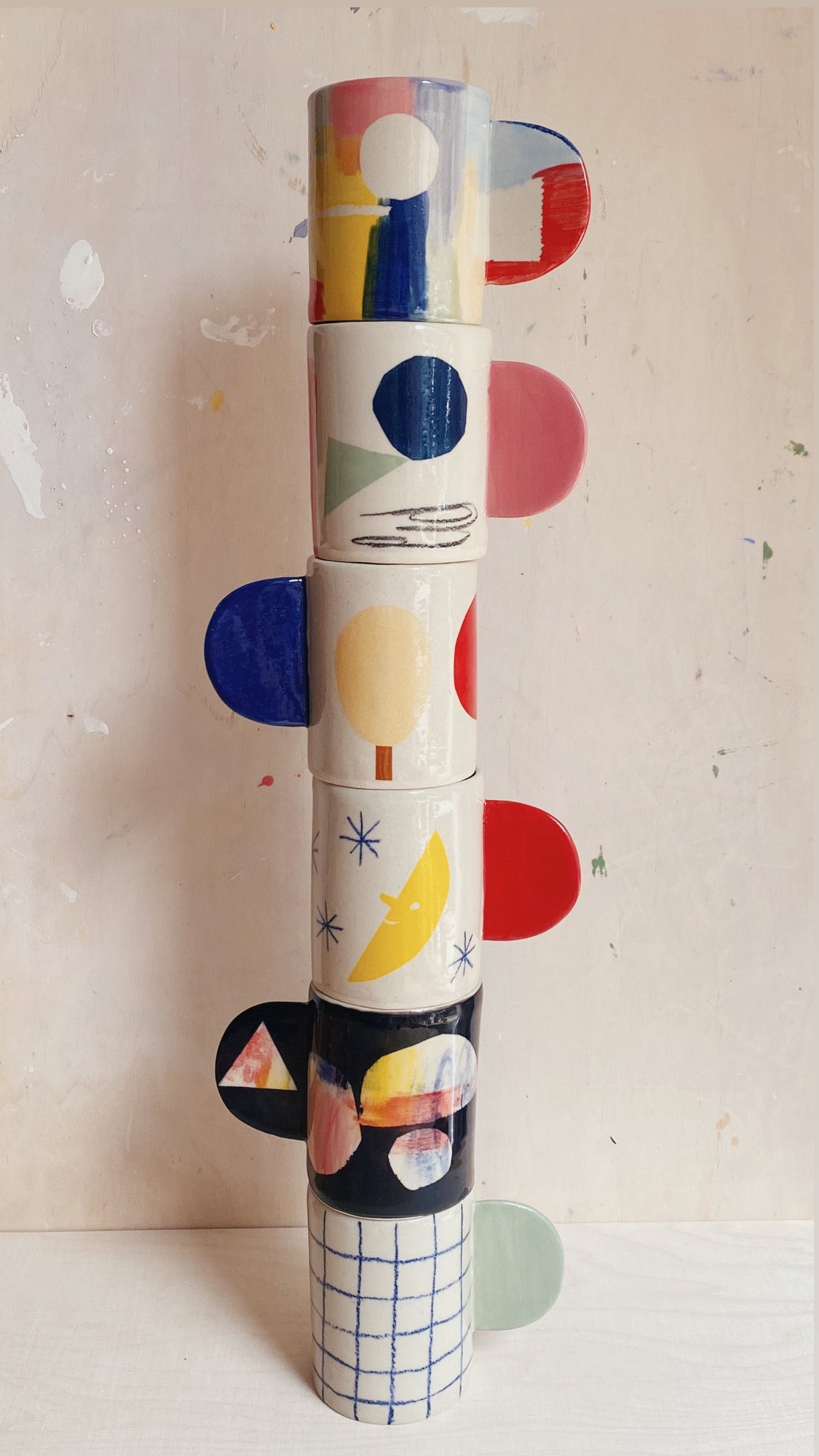 Fläche, Form und Farbe - Collagierte Gefäße. Ein Keramik Design Workshop mit Ulrike Lea Moormann