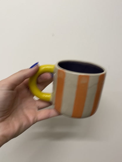 Keramiktasse  "Gutti" in orange/ gelb / lila
